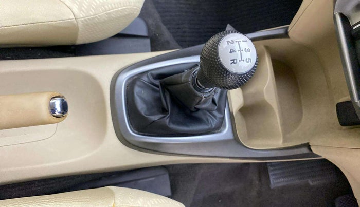 2013 Honda City 1.5L I-VTEC S MT, Petrol, Manual, 75,579 km, Gear Lever