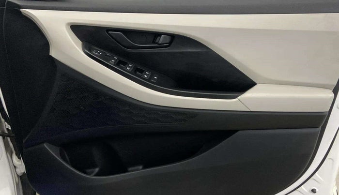 2021 Hyundai Creta E 1.5 PETROL, Petrol, Manual, 42,973 km, Driver Side Door Panels Control