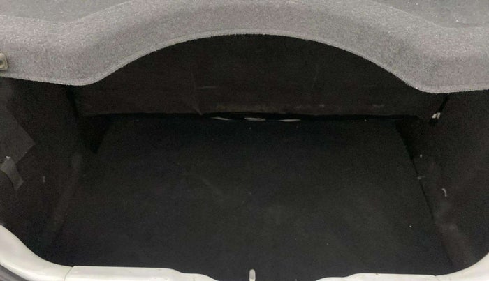 2019 Tata Tiago XZ PLUS PETROL, Petrol, Manual, 13,335 km, Boot Inside