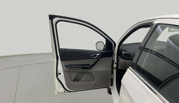 2019 Tata Tiago XZ PLUS PETROL, Petrol, Manual, 13,335 km, LHS Front Door