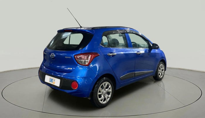 2017 Hyundai Grand i10 SPORTZ (O) 1.2 KAPPA VTVT, Petrol, Manual, 33,261 km, Right Back Diagonal