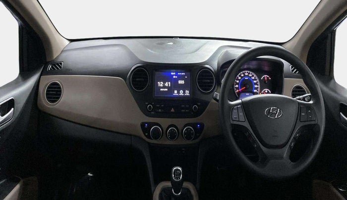 2017 Hyundai Grand i10 SPORTZ (O) 1.2 KAPPA VTVT, Petrol, Manual, 33,261 km, Dashboard