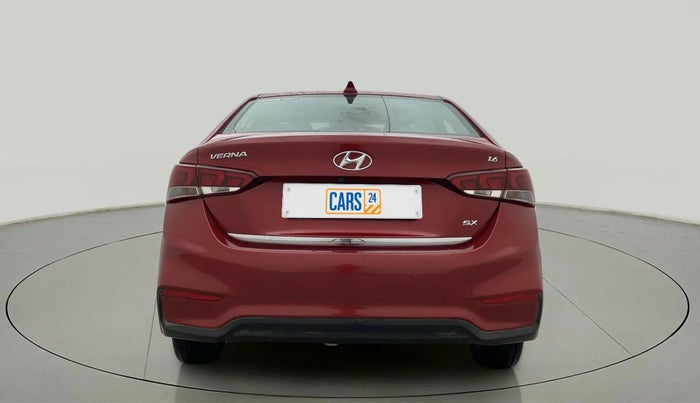 2018 Hyundai Verna 1.6 VTVT SX, Petrol, Manual, 71,047 km, Back/Rear