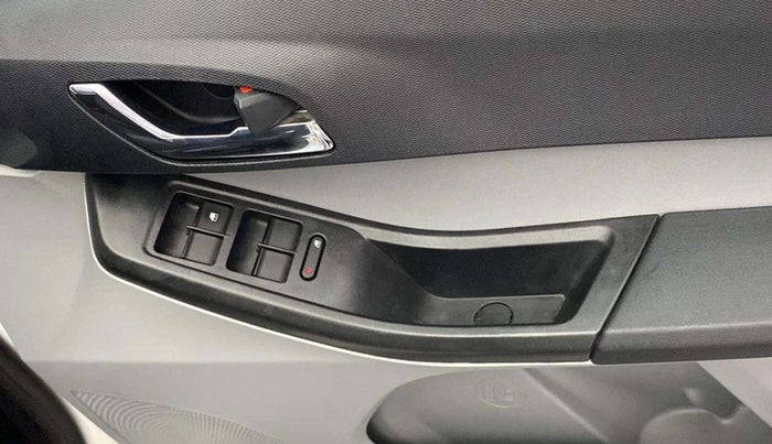 2021 Tata Tiago XZ PLUS PETROL, Petrol, Manual, 61,644 km, Driver Side Door Panels Control