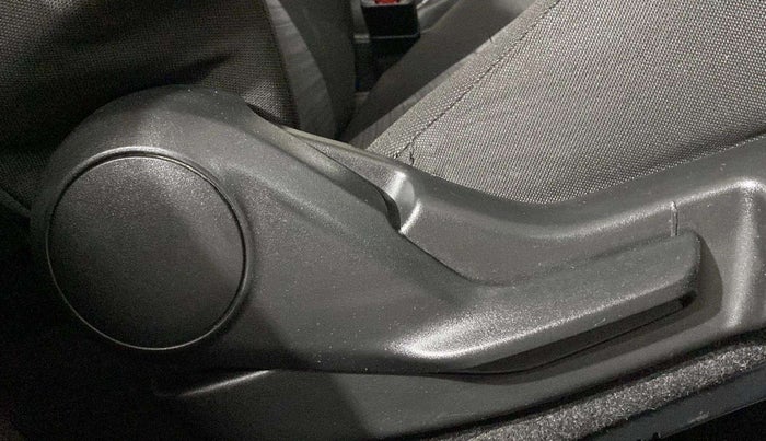 2017 Maruti Baleno SIGMA PETROL 1.2, Petrol, Manual, 58,963 km, Driver Side Adjustment Panel