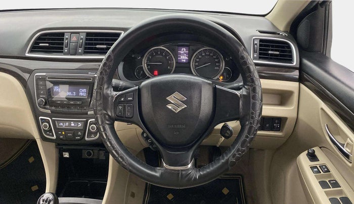 2016 Maruti Ciaz VXI+, Petrol, Manual, 78,362 km, Steering Wheel Close Up