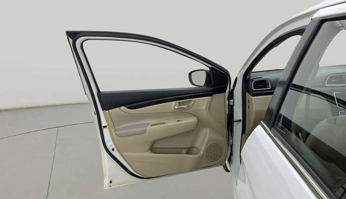 2016 Maruti Ciaz VXI+, Petrol, Manual, 78,362 km, LHS Front Door