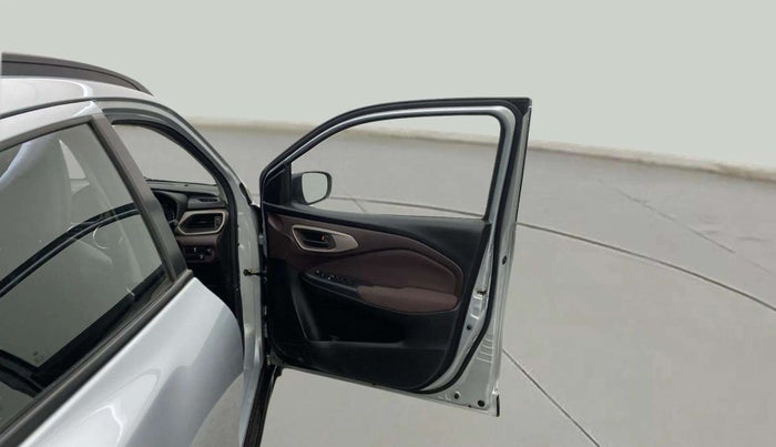 2023 Maruti FRONX DELTA PLUS 1.2L AGS, Petrol, Automatic, 9,192 km, RHS Front Door