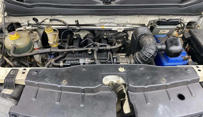 2017 Mahindra KUV 100 NXT K8 P 6 STR, Petrol, Manual, 20,142 km, Engine View