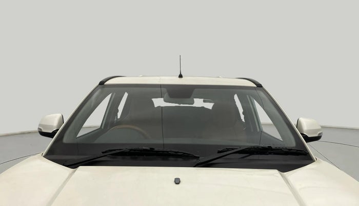 2017 Mahindra KUV 100 NXT K8 P 6 STR, Petrol, Manual, 20,142 km, Front Windshield
