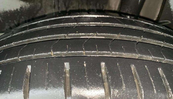 2021 Maruti Swift ZXI PLUS AMT, Petrol, Automatic, 21,956 km, Left Rear Tyre Tread