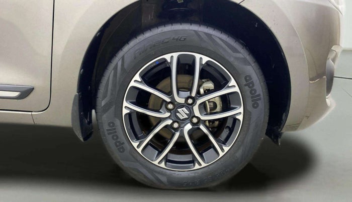 2021 Maruti Swift ZXI PLUS AMT, Petrol, Automatic, 21,956 km, Right Front Wheel