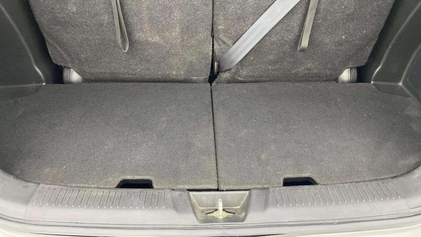 2019 Maruti XL6 ALPHA AT, Petrol, Automatic, 36,848 km, Boot Inside