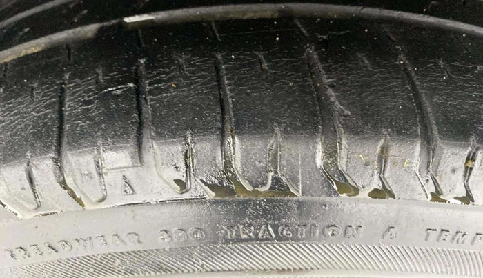 2019 Maruti XL6 ALPHA AT, Petrol, Automatic, 36,848 km, Left Front Tyre Tread