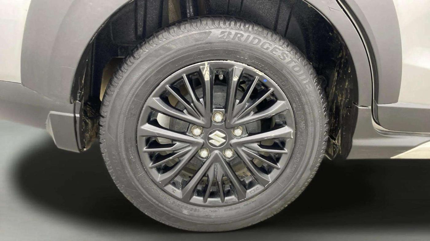 2019 Maruti XL6 ALPHA AT, Petrol, Automatic, 36,848 km, Right Rear Wheel