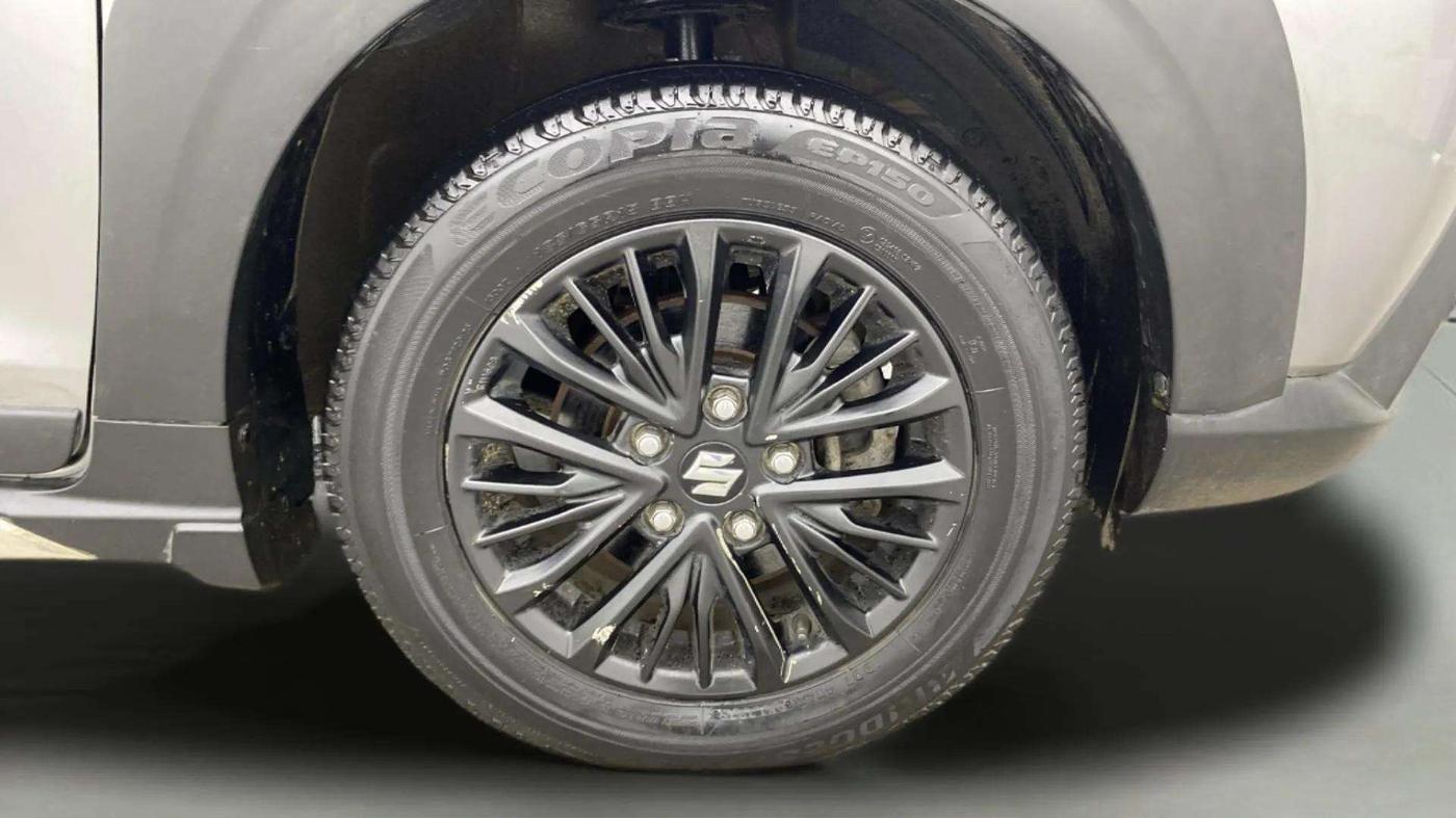 2019 Maruti XL6 ALPHA AT, Petrol, Automatic, 36,848 km, Right Front Wheel