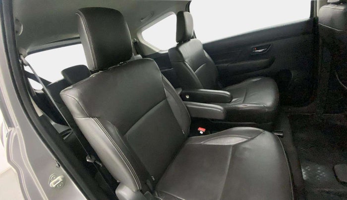 2019 Maruti XL6 ALPHA AT, Petrol, Automatic, 36,848 km, Right Side Rear Door Cabin