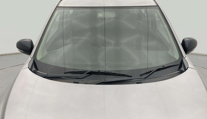 2019 Maruti XL6 ALPHA AT, Petrol, Automatic, 36,848 km, Front Windshield