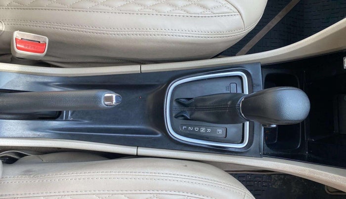 2020 Maruti Ciaz ALPHA  AT 1.5 SHVS PETROL, Petrol, Automatic, 37,950 km, Gear Lever