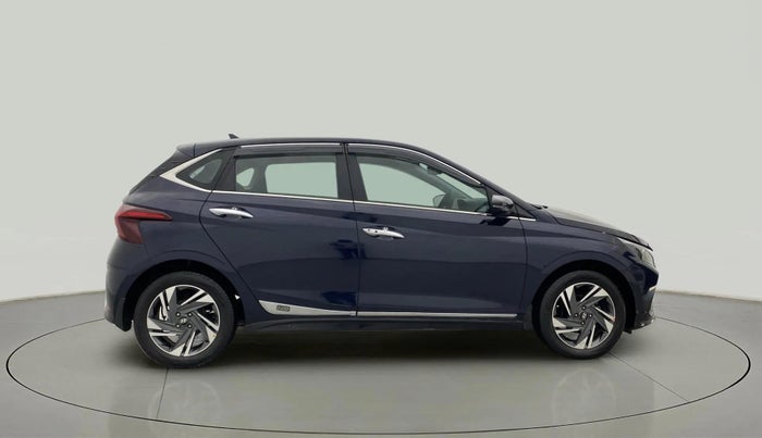 2022 Hyundai NEW I20 ASTA (O) 1.2 MT, Petrol, Manual, 33,112 km, Right Side View