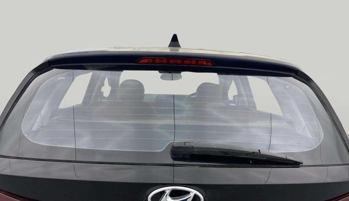 2022 Hyundai NEW I20 ASTA (O) 1.2 MT, Petrol, Manual, 33,112 km, Rear Windshield
