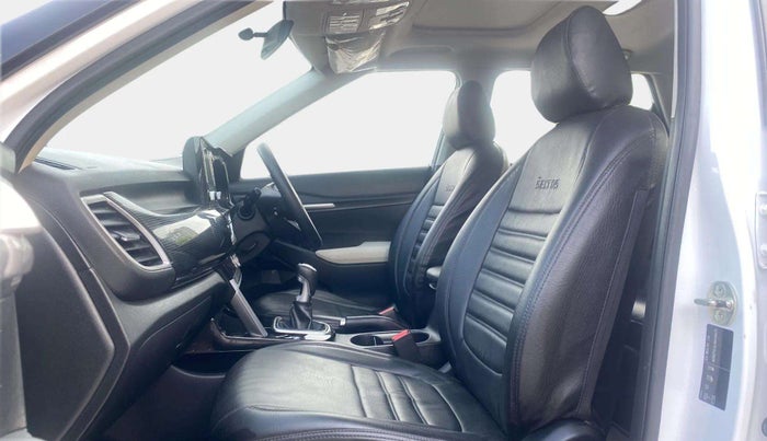 2022 KIA SELTOS HTK PLUS 1.5 IMT, Petrol, Manual, 18,405 km, Right Side Front Door Cabin