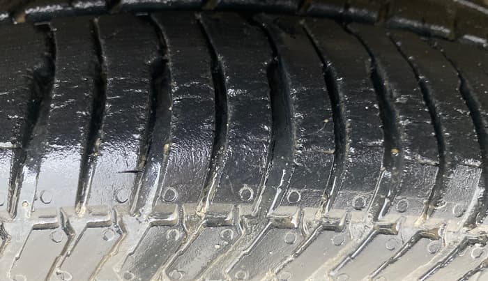 2014 Ford Ecosport TITANIUM 1.5L PETROL AT, Petrol, Automatic, 60,034 km, Right Front Tyre Tread