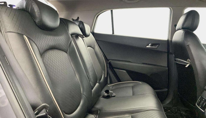 2016 Hyundai Creta SX PLUS 1.6 PETROL, Petrol, Manual, 31,522 km, Right Side Rear Door Cabin