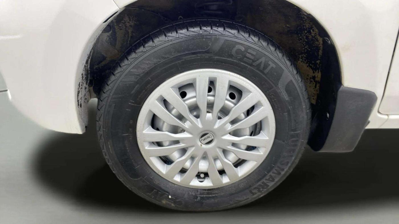 2020 Maruti Alto TOUR H1, Petrol, Manual, 24,725 km, Left Front Wheel