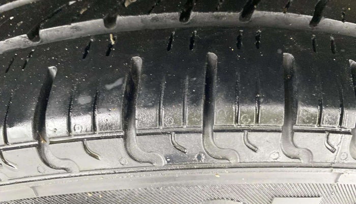 2019 Hyundai NEW SANTRO SPORTZ MT, Petrol, Manual, 56,983 km, Left Rear Tyre Tread