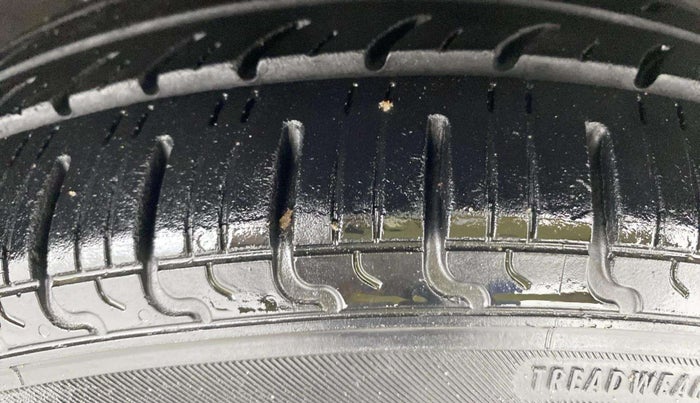 2019 Hyundai NEW SANTRO SPORTZ MT, Petrol, Manual, 56,983 km, Right Front Tyre Tread
