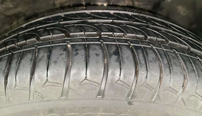 2021 Hyundai VENUE S 1.0 TURBO DCT, Petrol, Automatic, 57,932 km, Right Front Tyre Tread