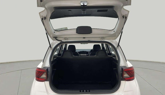 2021 Hyundai VENUE S 1.0 TURBO DCT, Petrol, Automatic, 57,932 km, Boot Open Zoomed View