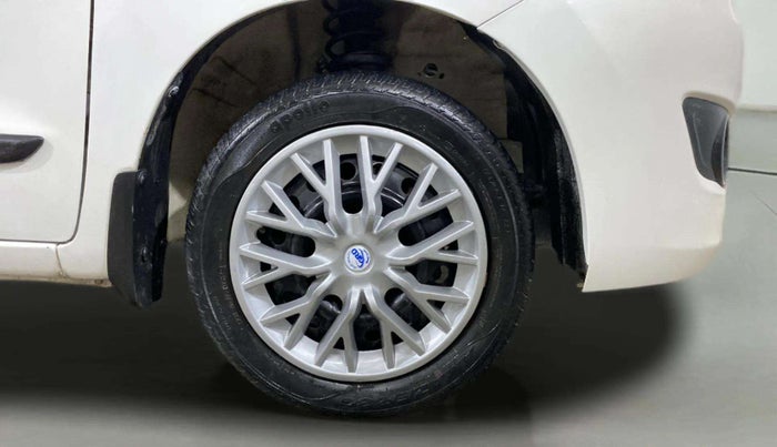 2017 Maruti Wagon R 1.0 VXI, Petrol, Manual, 16,078 km, Right Front Wheel