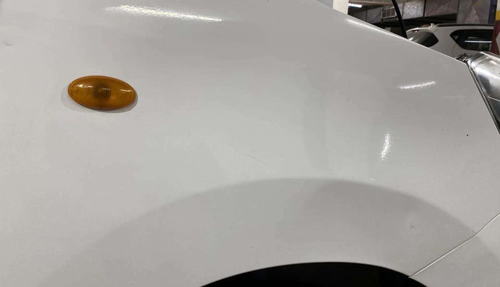 2017 Maruti Wagon R 1.0 VXI, Petrol, Manual, 16,078 km, Right fender - Minor scratches