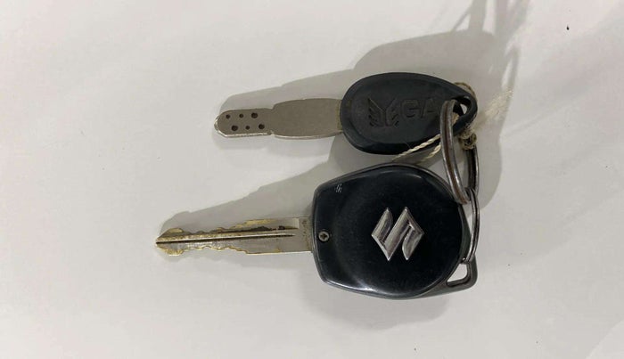 2017 Maruti Wagon R 1.0 VXI, Petrol, Manual, 16,078 km, Key Close Up