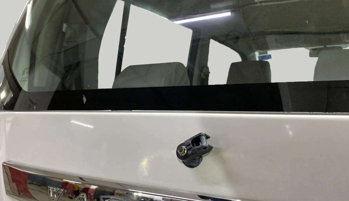 2017 Maruti Wagon R 1.0 VXI, Petrol, Manual, 16,078 km, Rear Wiper