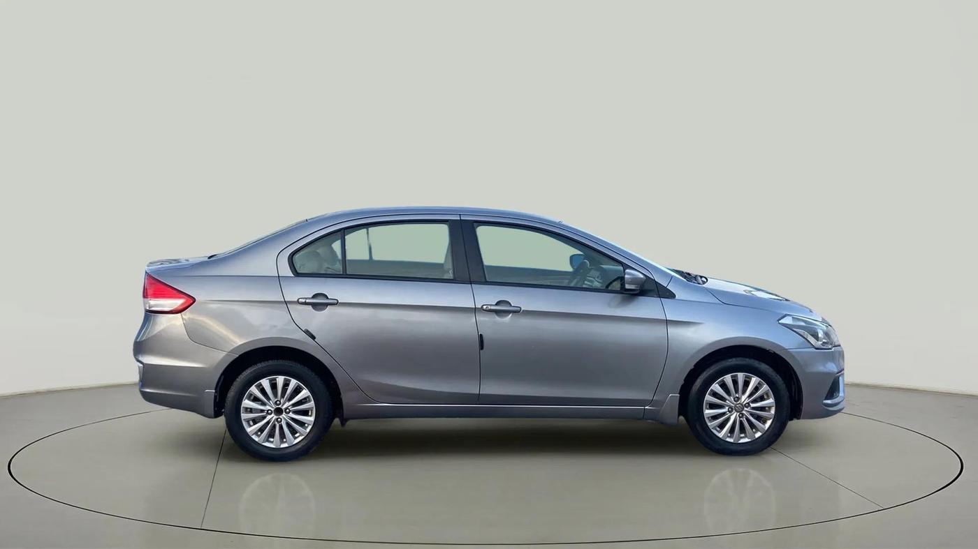 2020 Maruti Ciaz DELTA 1.5 SHVS MT PETROL, Petrol, Manual, 65,826 km, Right Side View