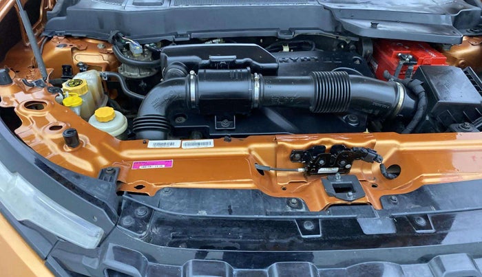2019 Tata Harrier XZ 2.0L, Diesel, Manual, 82,349 km, Engine View - Right