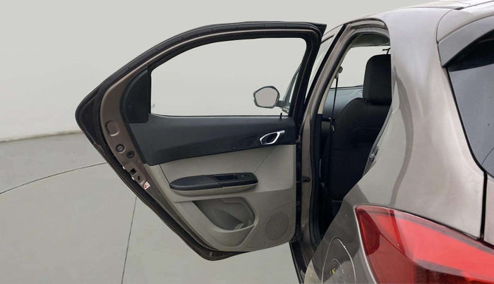 2017 Tata Tiago XZ PETROL, Petrol, Manual, 82,021 km, LHS Rear Door