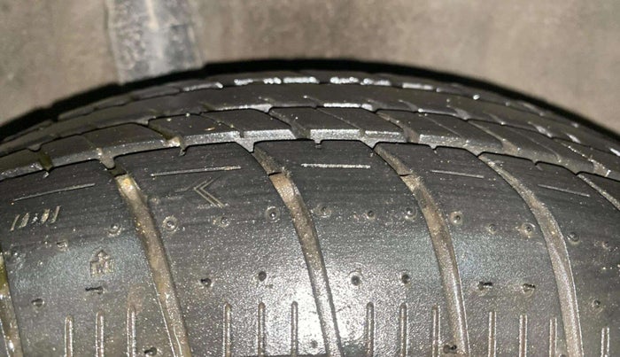 2015 Honda Amaze 1.2L I-VTEC S, Petrol, Manual, 74,713 km, Right Rear Tyre Tread