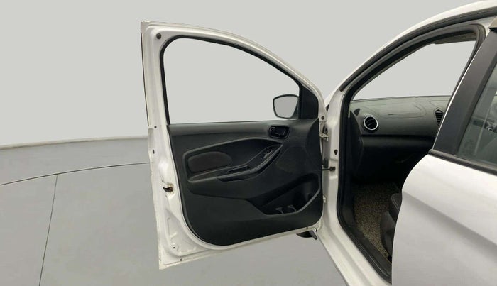 2019 Ford New Figo TITANIUM 1.2 PETROL MT, Petrol, Manual, 78,514 km, LHS Front Door