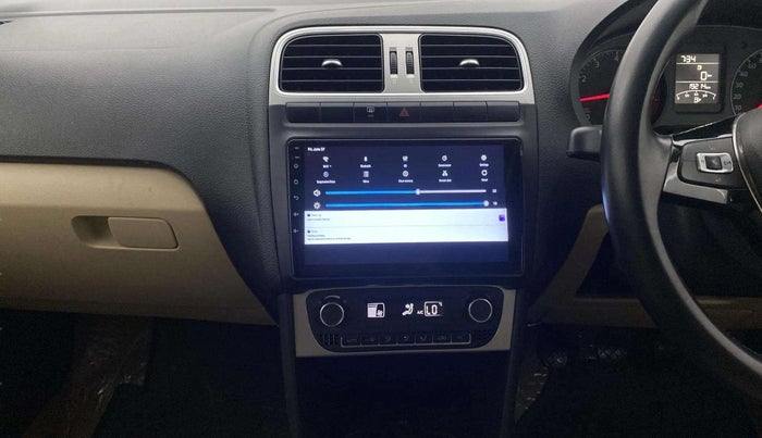 2015 Volkswagen Polo HIGHLINE1.2L, Petrol, Manual, 19,123 km, Air Conditioner