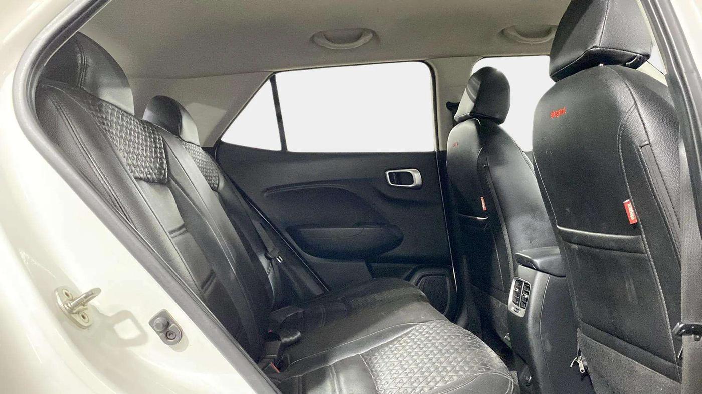 2019 Hyundai VENUE S 1.0 TURBO DCT, Petrol, Automatic, 51,761 km, Right Side Rear Door Cabin