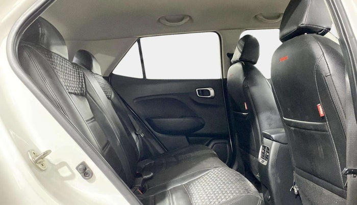 2019 Hyundai VENUE S 1.0 TURBO DCT, Petrol, Automatic, 51,761 km, Right Side Rear Door Cabin