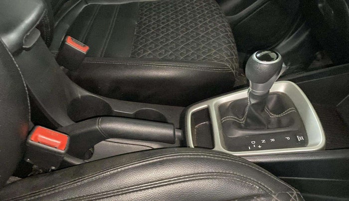 2019 Hyundai VENUE S 1.0 TURBO DCT, Petrol, Automatic, 51,761 km, Gear Lever