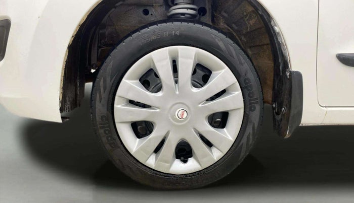 2015 Maruti Wagon R 1.0 VXI, Petrol, Manual, 1,30,514 km, Left Front Wheel