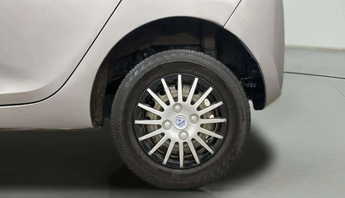 2013 Hyundai Eon ERA +, Petrol, Manual, 71,378 km, Left Rear Wheel