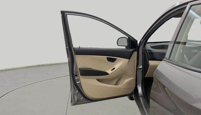 2013 Hyundai Eon ERA +, Petrol, Manual, 71,378 km, LHS Front Door