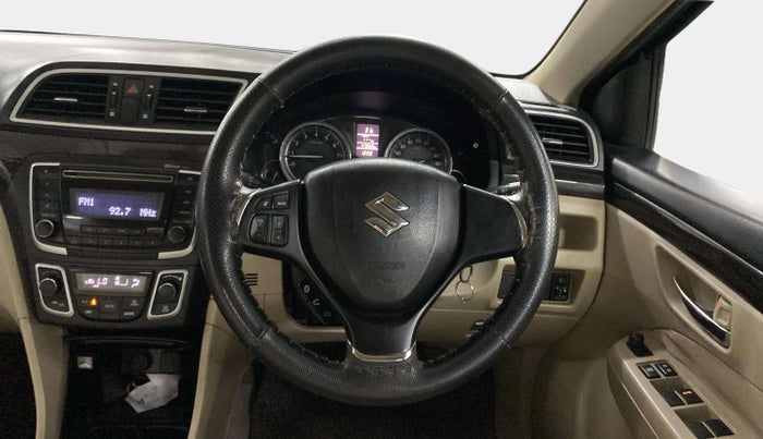 2016 Maruti Ciaz VXI+, Petrol, Manual, 47,643 km, Steering Wheel Close Up